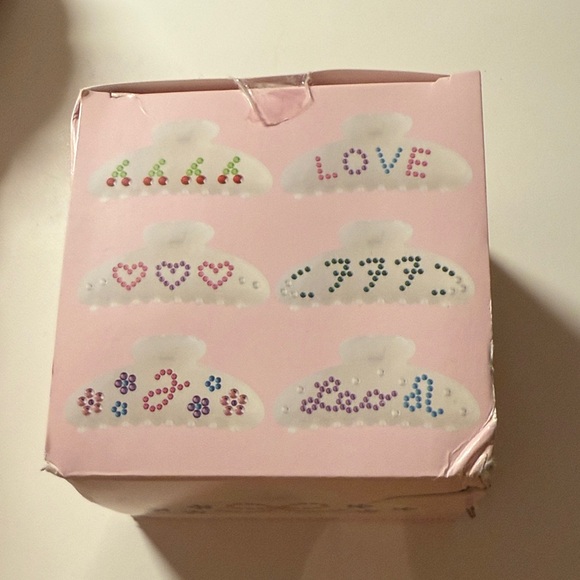 DIY Hair Clip - Picture 4 of 4